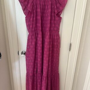 Donna Morgan Fuchsia Textured Dress